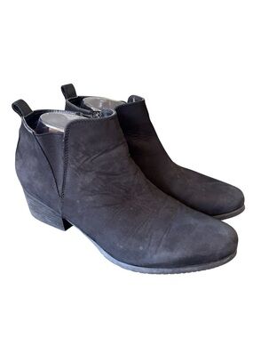 Blondo Ida Black Waterproof Suede Ankle Bootie 9.5